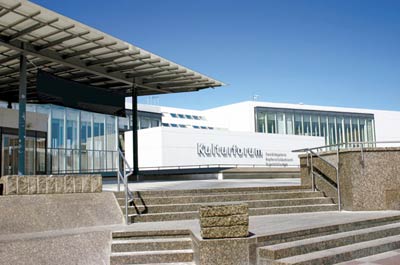 mode fashion vortragsreihe kunstgewerbemuseum textilsammlung westwood
