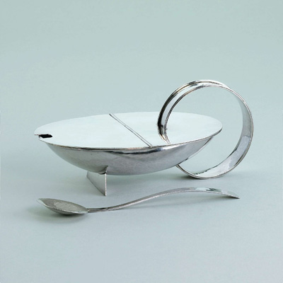 Erna Zarges-Dürr Frauen Bauhaus Parmesandose Löffel Ausstellung Bröhan Museum Berlin 2011 Produktdesign Blog